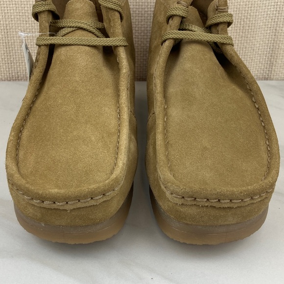 Clarks Wallaston Chukka Boots Suede Leather NWT - Picture 4 of 16